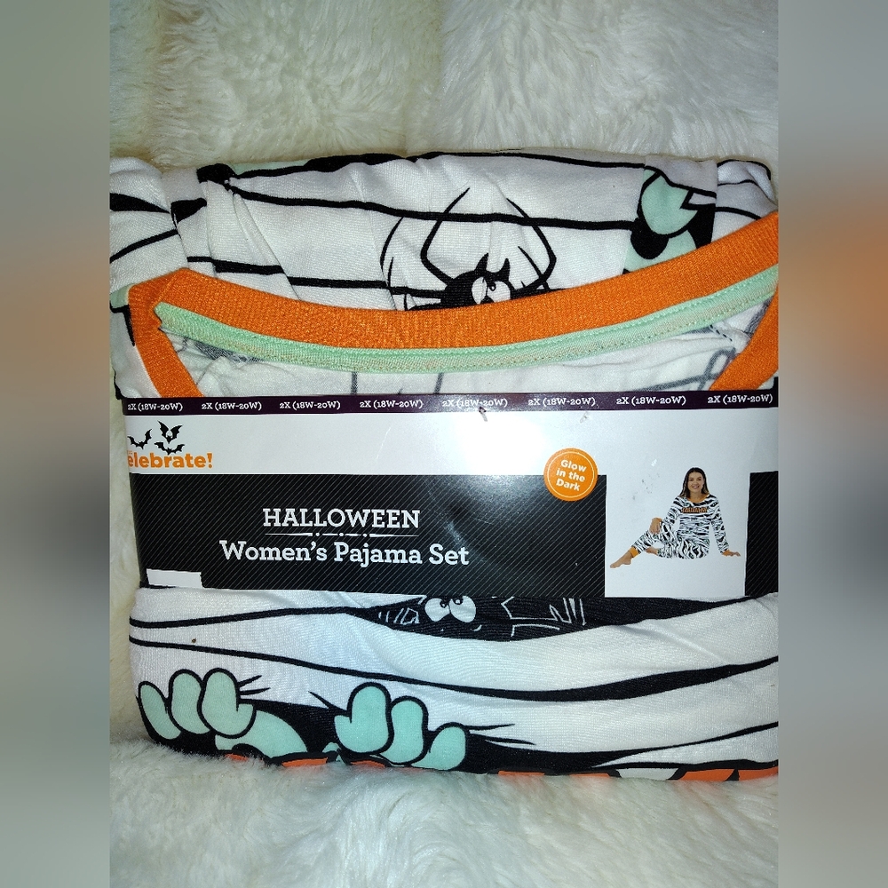 New Halloween Plus Size Pjs